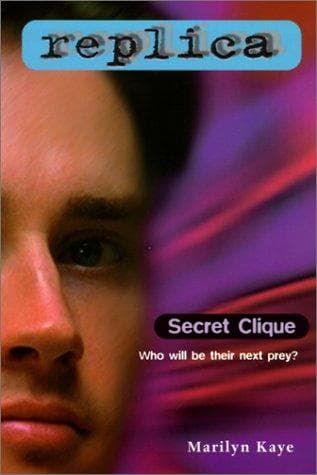 Cover of Secret Clique (Replica)