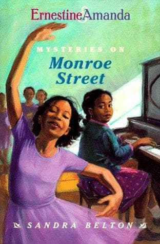 Cover of Ernestine & Amanda, mysteries on Monroe Street