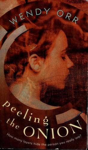 Cover of Peeling the onion