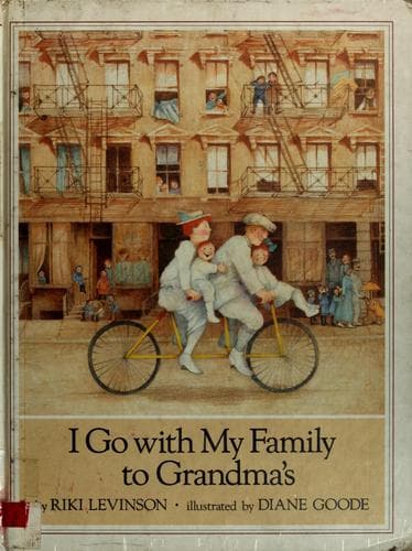 Cover of I go with my family to Grandma's